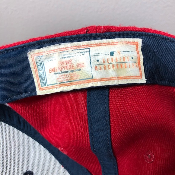 Twins Enterprise Vintage Embroidered Boston Red Sox MLB Adjustable Baseball Cap - Picture 12 of 12